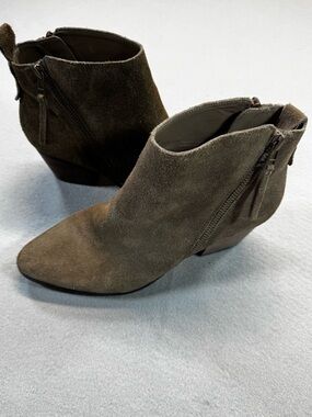Sole Society Suede Ankle Boots in Taupe Brown